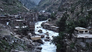 Hydrologic interpretation of machine learning models for 10-daily streamflow simulation in climate sensitive upper Indus catchments